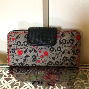 Loungefly Sugar Skulls Bi-Fold Wallet